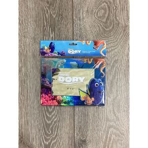 NEW Dora Picture frame Ocean Disney Pixar‎ Magnetic Kids
